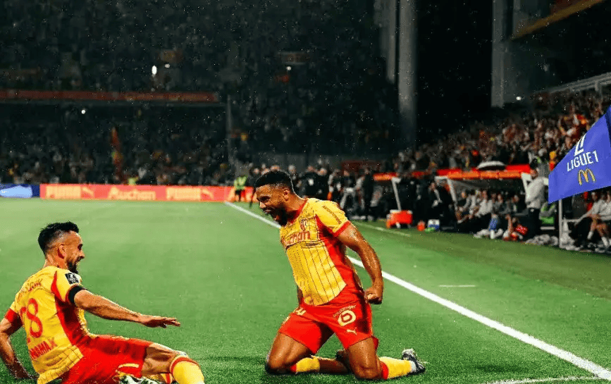 包含摩纳哥主场击败图卢兹,边中结合效果显著的词条 包含摩纳哥主场击败图卢兹,边中结合效果显著的词条